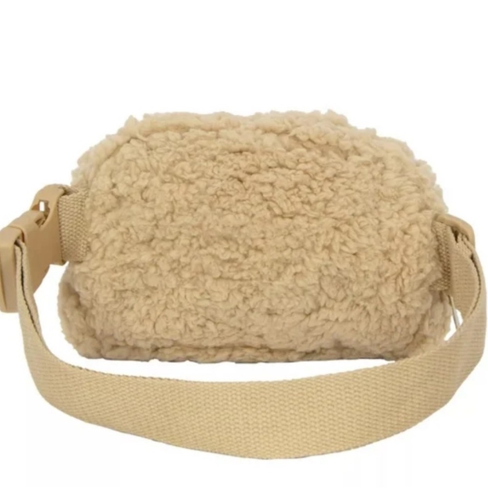 Wild Fable Sherpa Belt Fanny Pack - Picture 6 of 9
